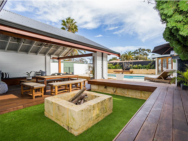 Patio and Carport with decking built by Platinum Outdoors